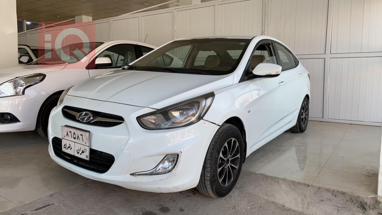 هیوندای ئەکسنت